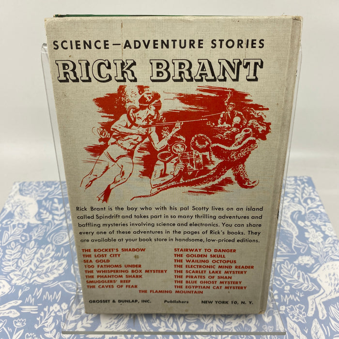 The Flying Stingaree -- Rick Brant #18
