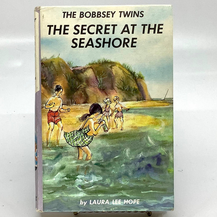 Secret at the Seashore- Bobbsey Twins # 3